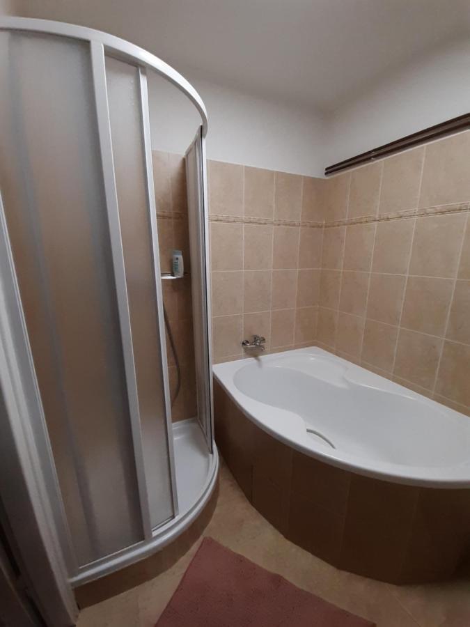 Soukromy Pokoj V Srdci Prahy Apartment Prague Exterior photo